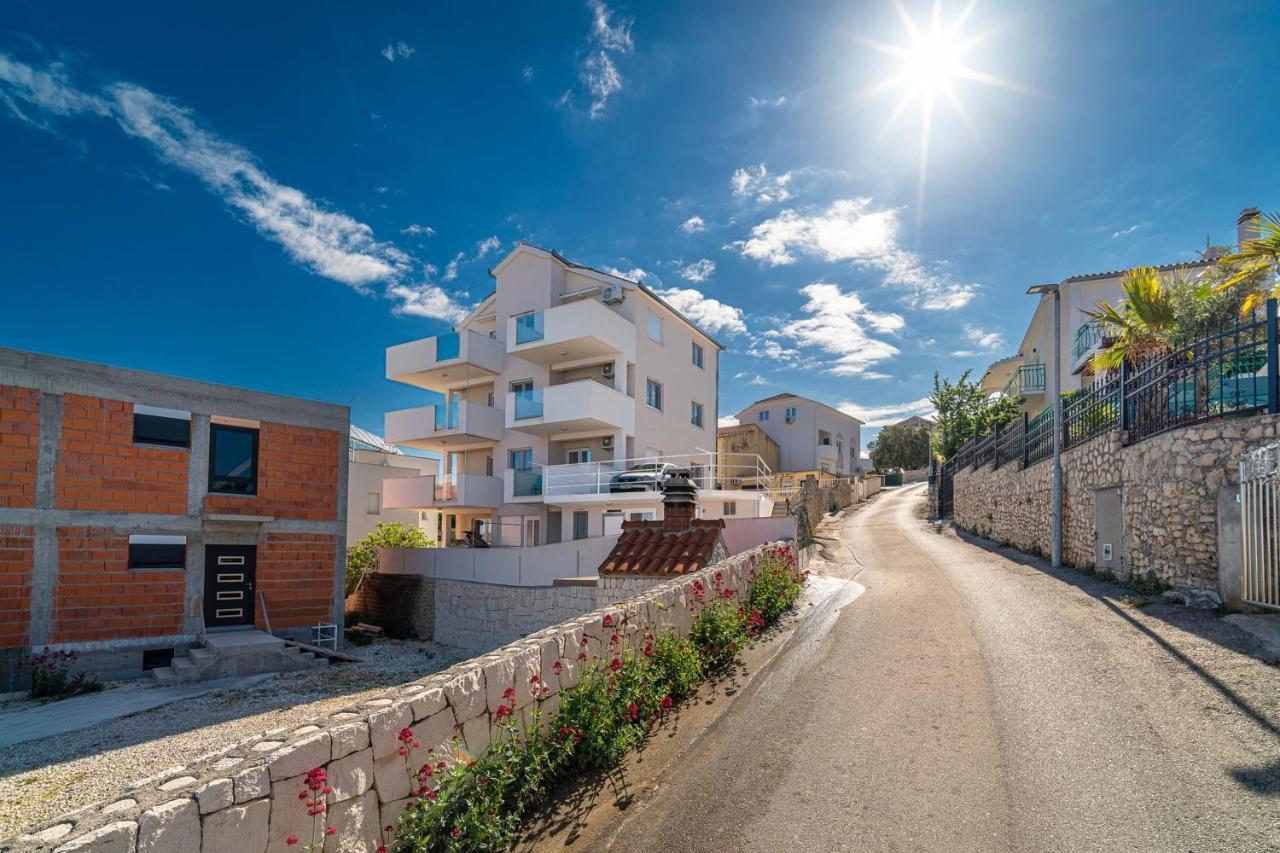 Villa Kata Razanj Exterior photo