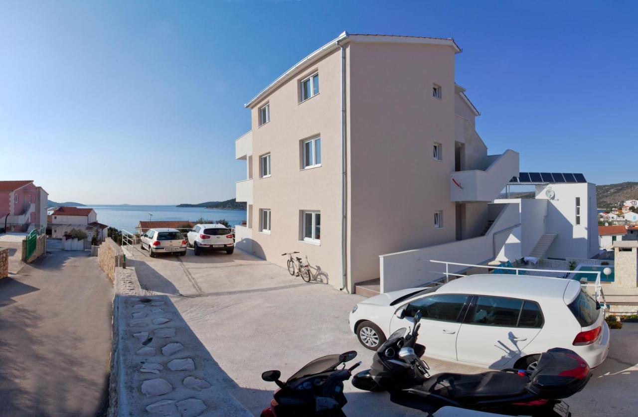 Villa Kata Razanj Exterior photo